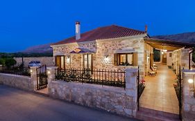 Villa Anerocurù by Chania city